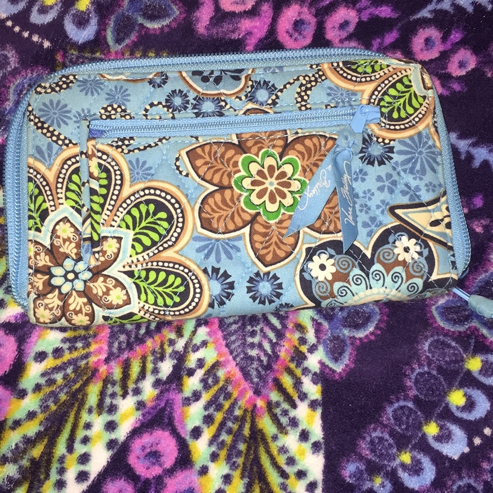Wallet - Picture 3 of 3